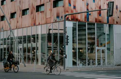 À vélo, comment réduire son exposition à la pollution ?