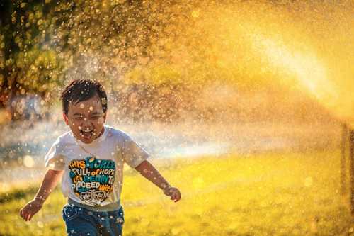 Comment protéger votre santé et celle de vos enfants en cas de fortes chaleurs ?